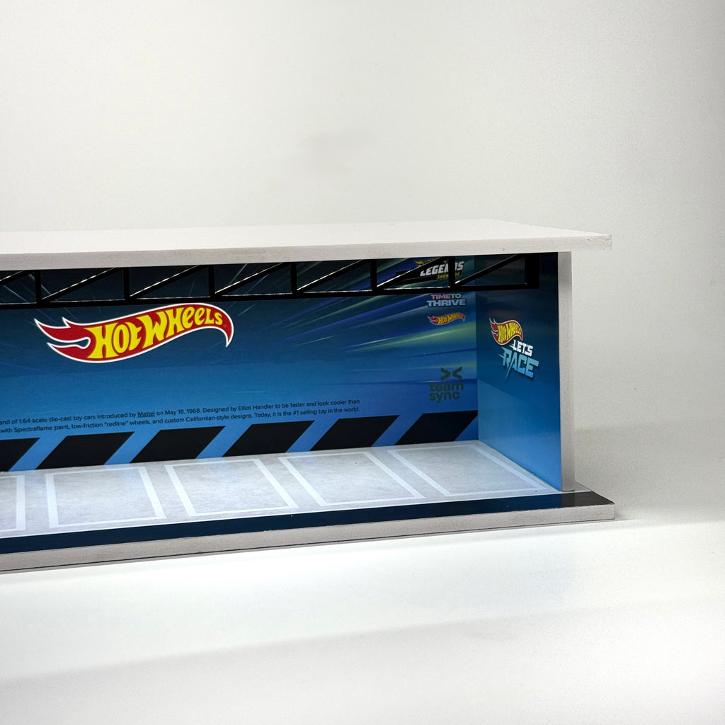 HOTWHEELS Parking slot