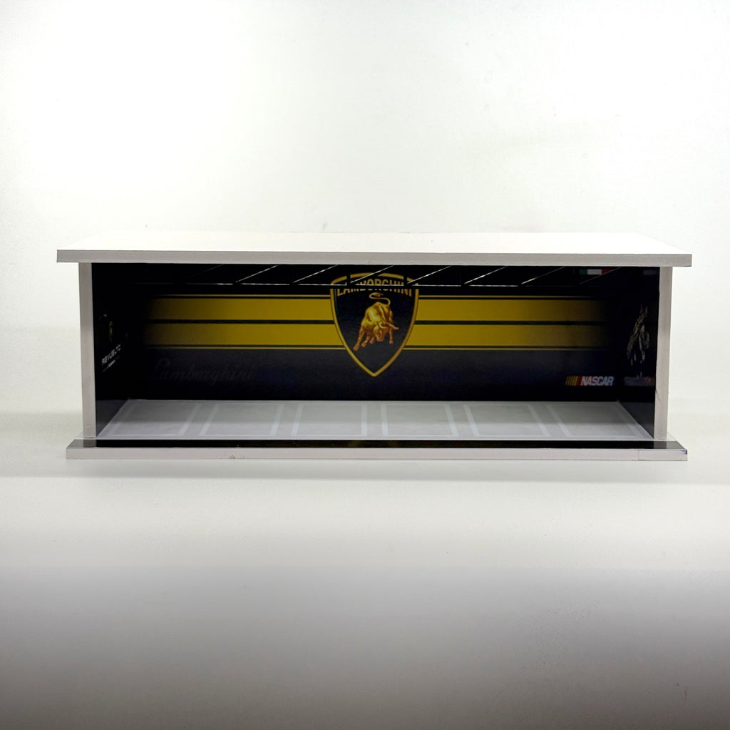 LAMBORGHINI Parking slot