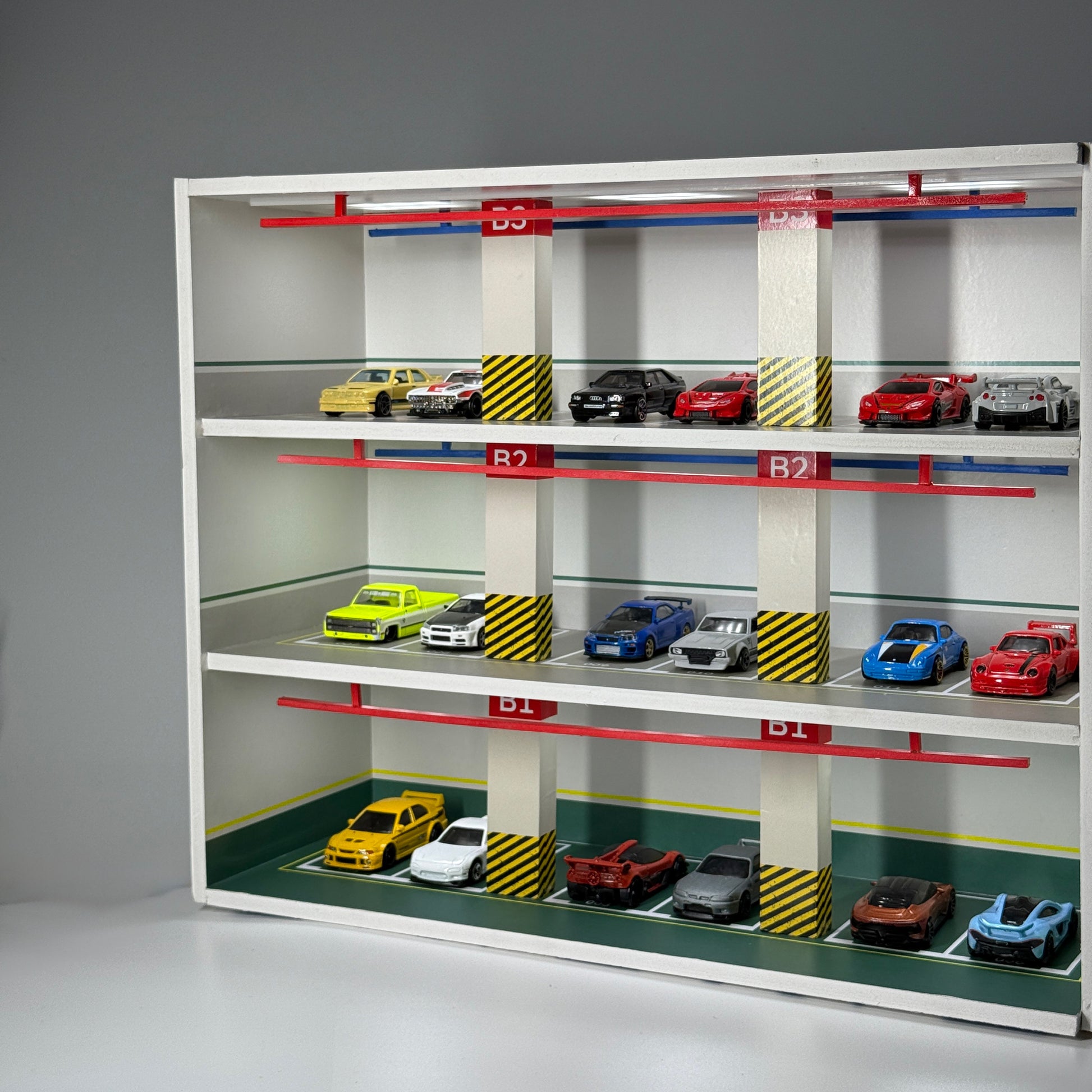 1:64 Hospital parking