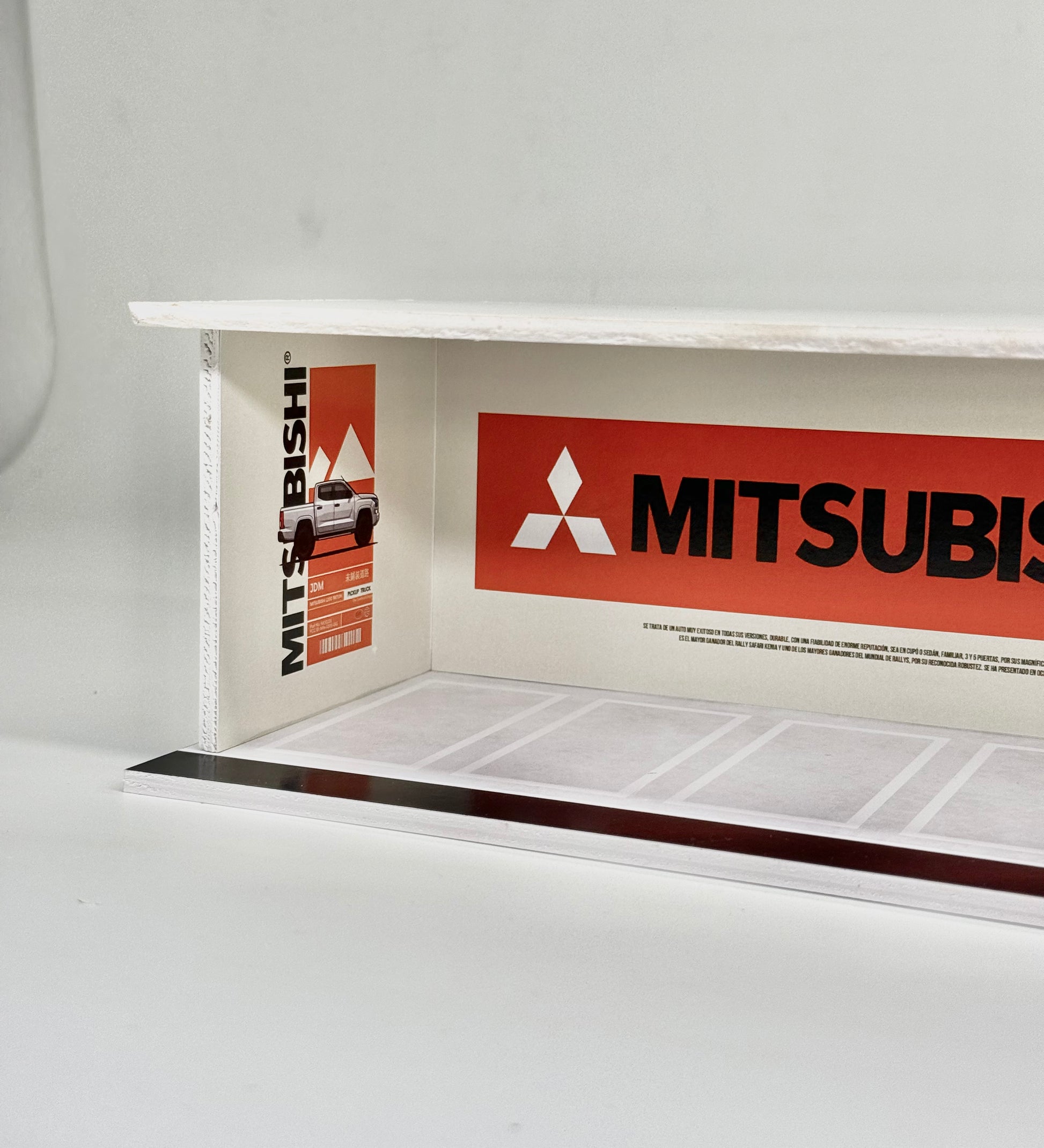 Mitsubishi Parking slot